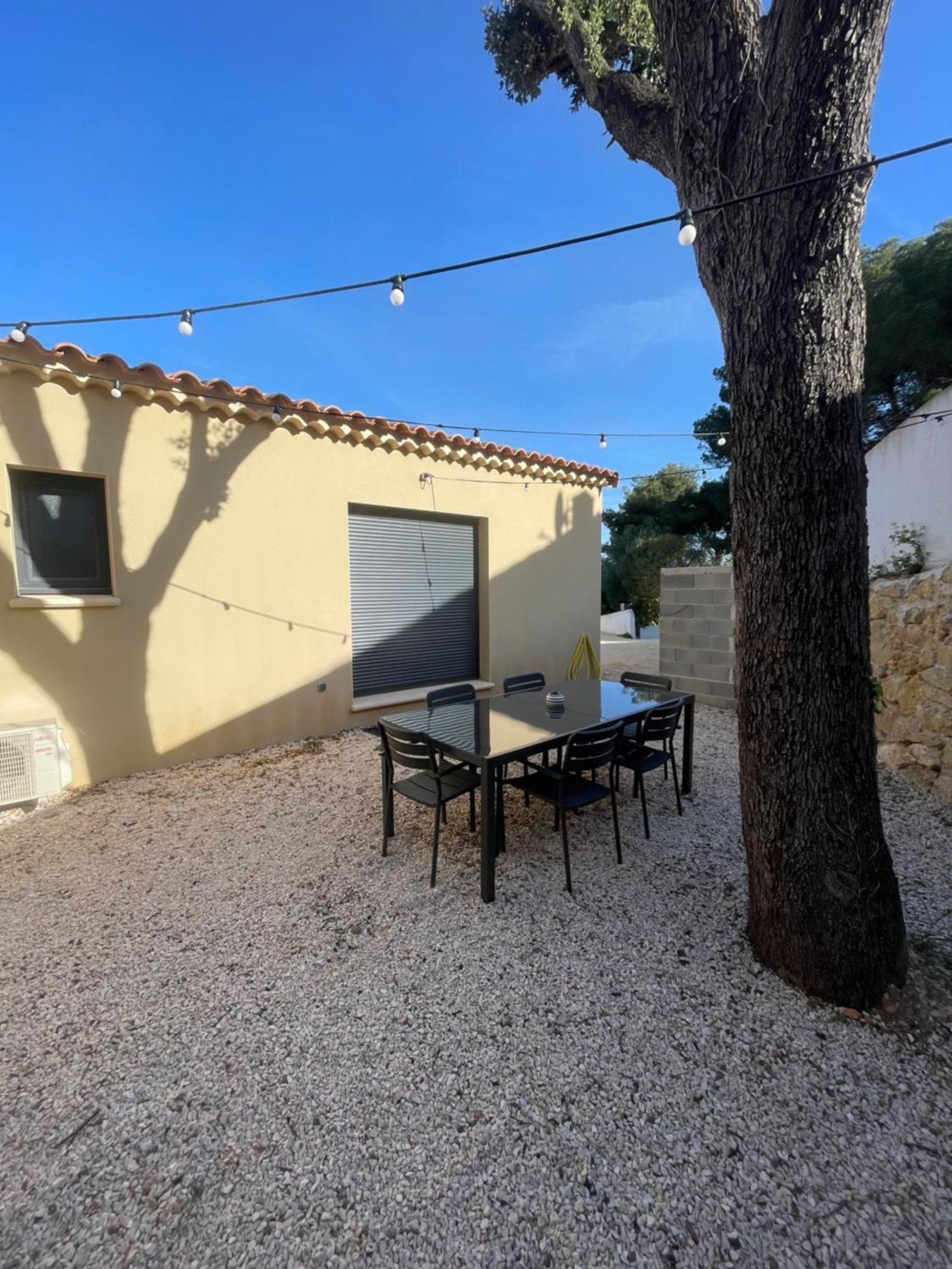 Maison T3 Dans Un Village Calme Saint-Mitre-les-Remparts 外观 照片